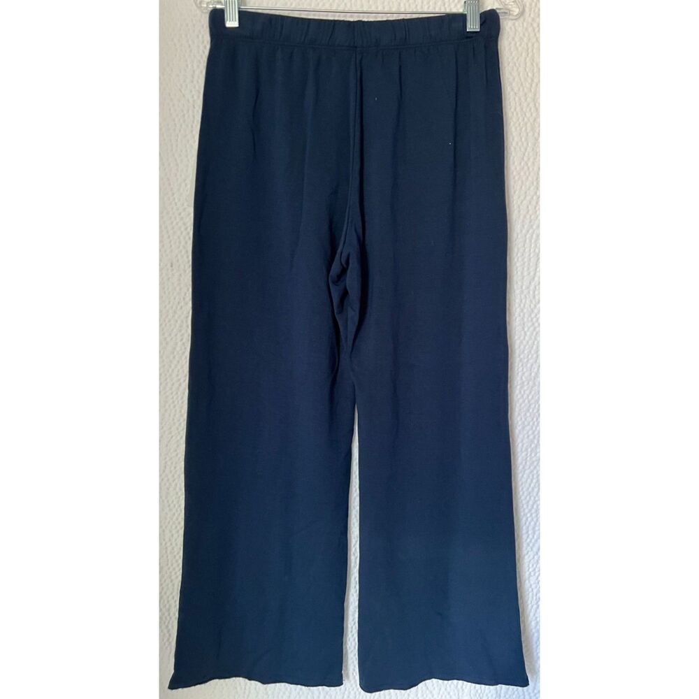 NWT Stateside Softest Fleece Cropped Pant in Navy Blue. Size M.